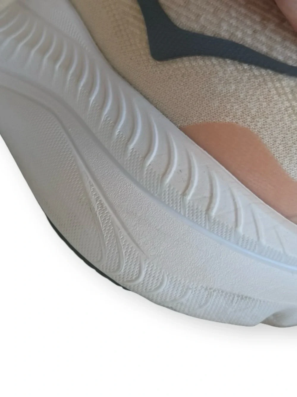 Hoka Women's Mach 6 Runner - Eggnog/Vanilla